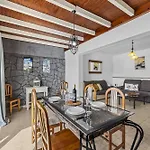 Bezanilla - Vipvipvillas ヴィラ *
