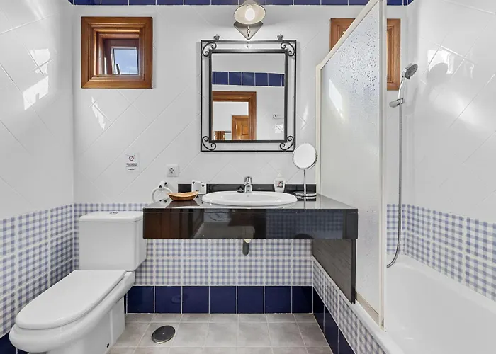 فيلة Bezanilla - Vipvipvillas *