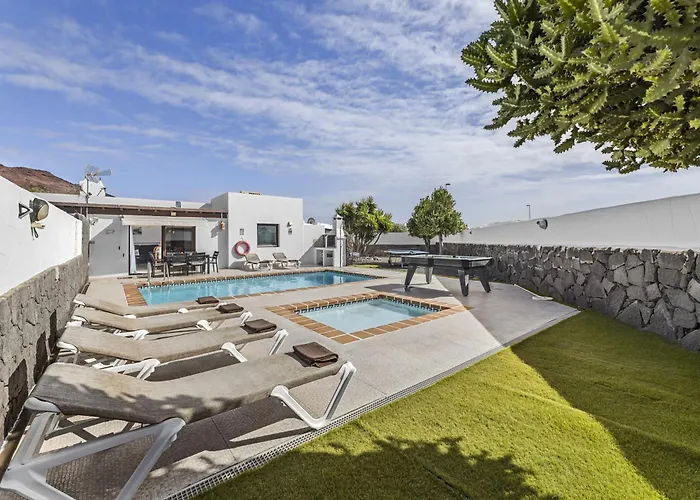 فيلة Bezanilla - Vipvipvillas